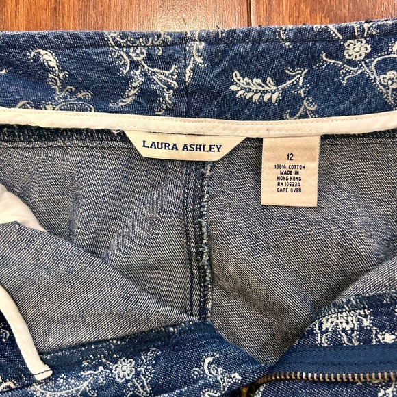 90s Vintage Laura Ashley Denim Skirt Midi Floral Pattern - Picture 5 of 5